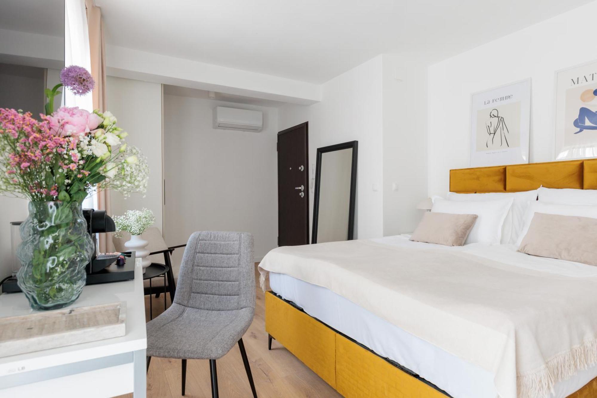 Barbara Ii - Luxury With Balcony
