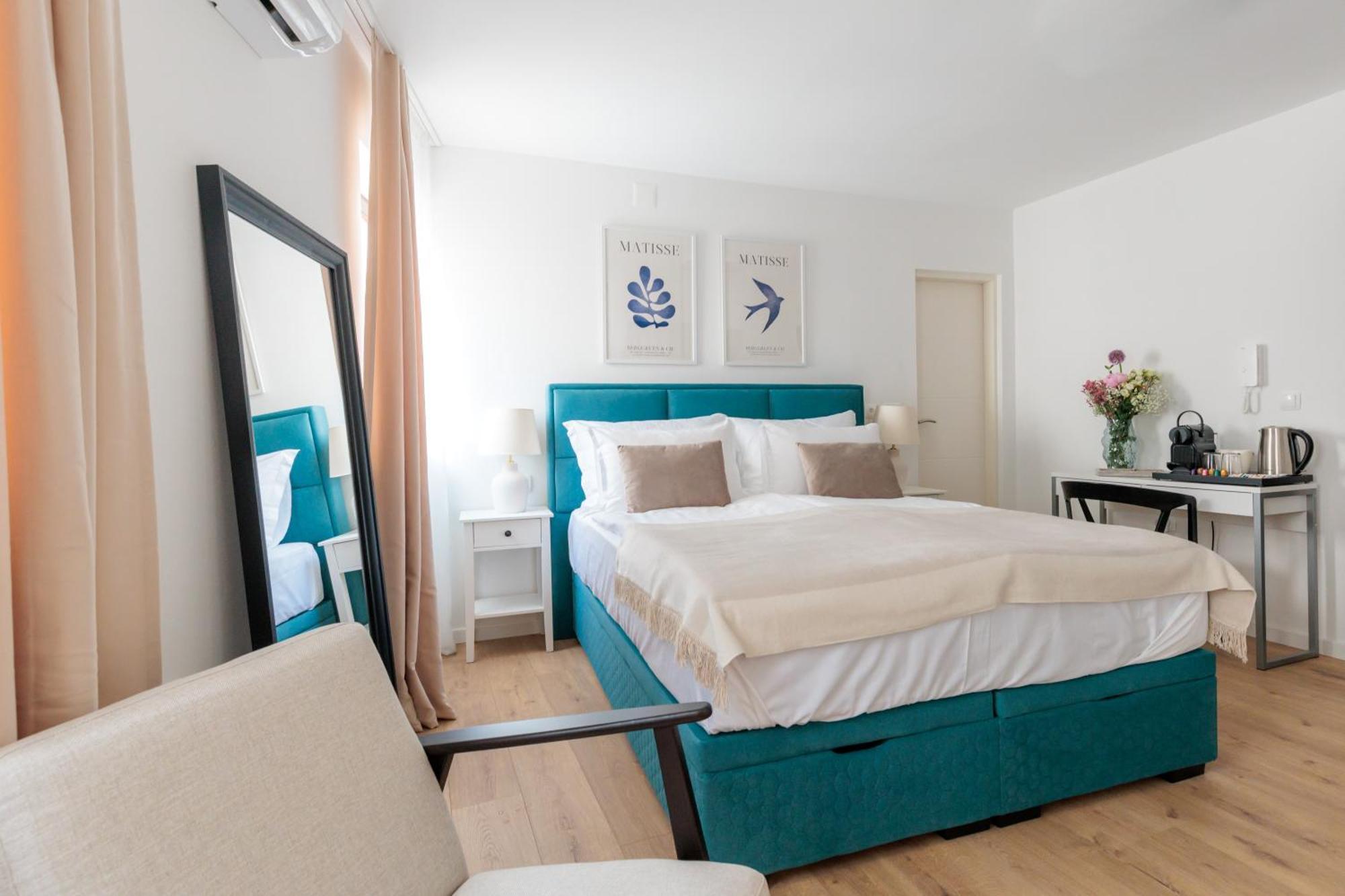 Barbara Ii - Luxury With Balcony Guest house *